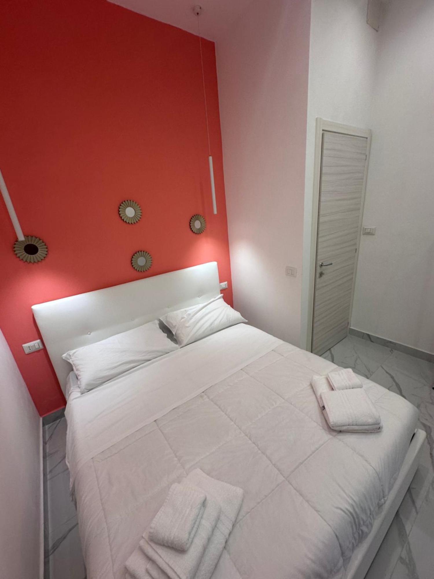 Easy Boarding Hotel Naples Room photo